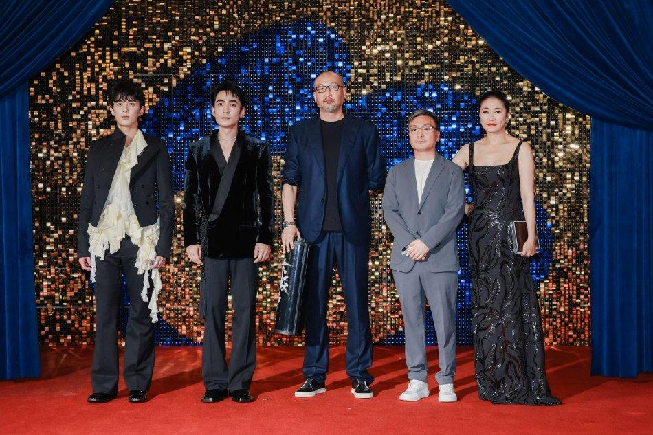 2025微博电影之夜红毯 朱一龙吴磊黄晓明等同台比帅