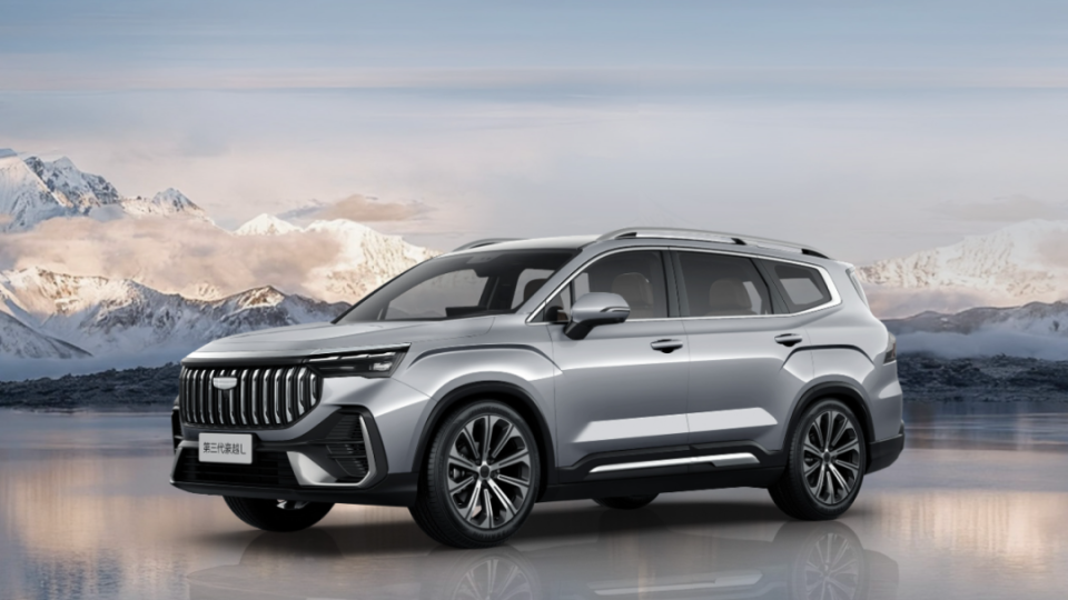 燃油车焕发第二春，这三款中型SUV真香