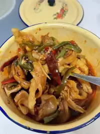 干饭人干饭魂👉下饭小凉菜必不可少的大杂烩#城事通CityScope