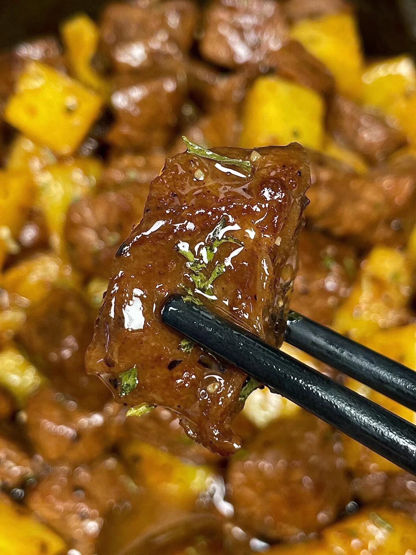 黑椒菠萝牛肉真的香迷糊了！想想都流口水#城事通CityScope