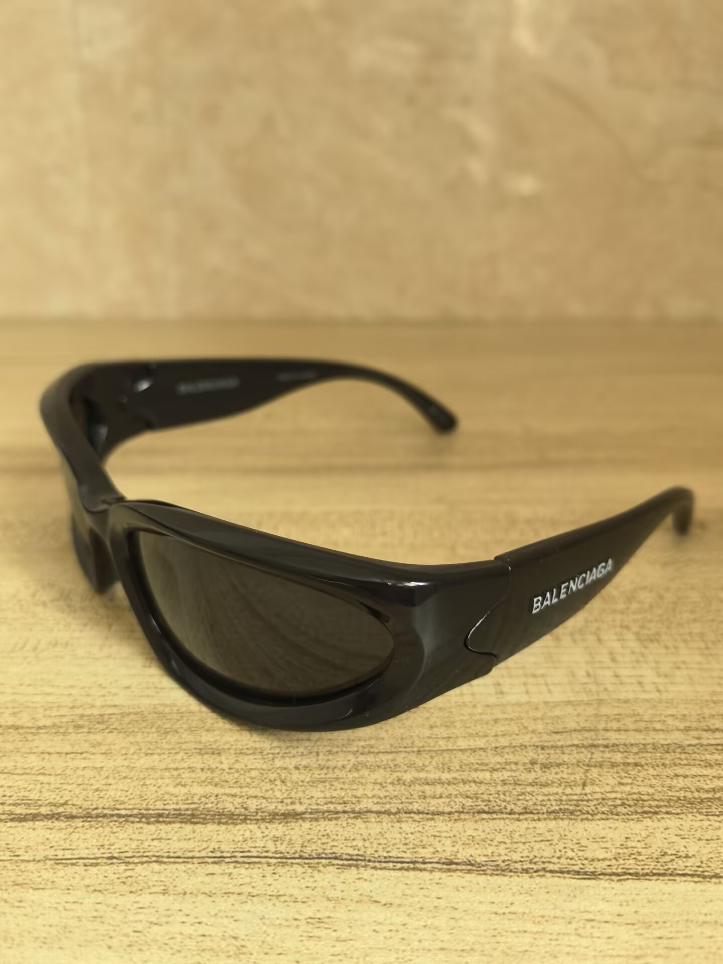明星的八卦我了解不多，明星的墨镜🕶我应有尽有#城事通CityScope