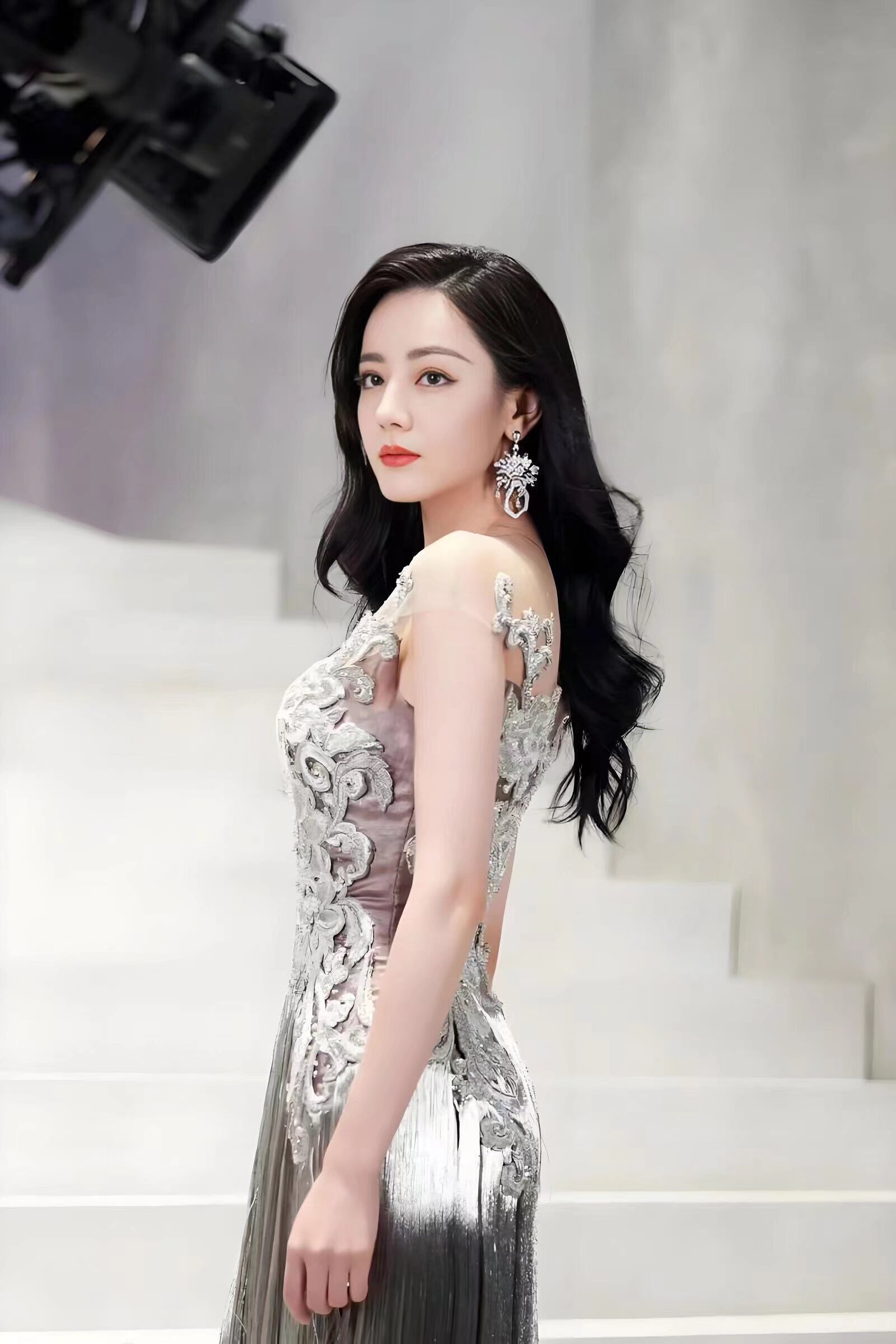 迪丽热巴风里雨里走过来的女顶流，异域之星#城事通CityScope